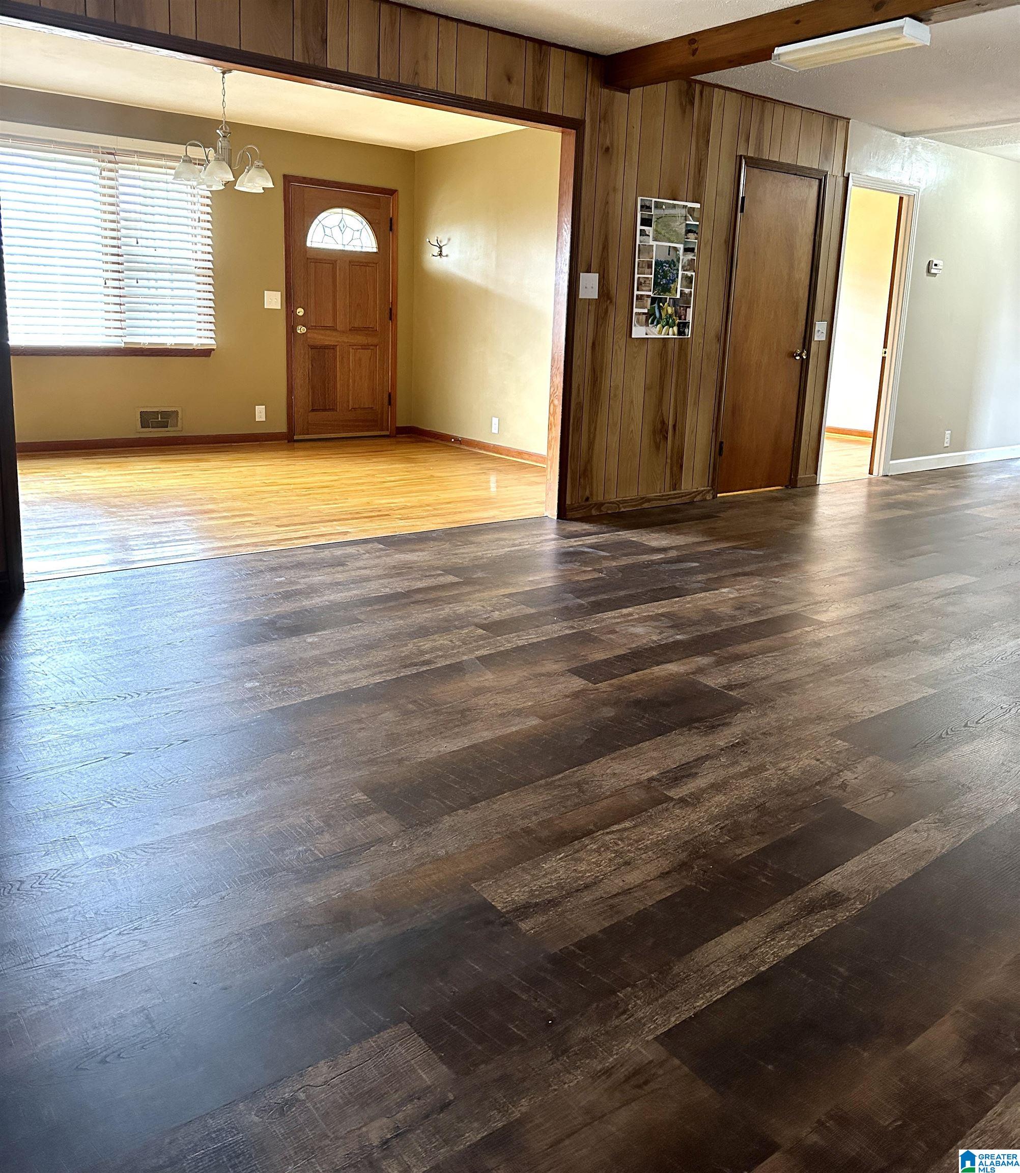 404 Hilltop Road Weaver, AL 36277 - Photo 5 of 48
