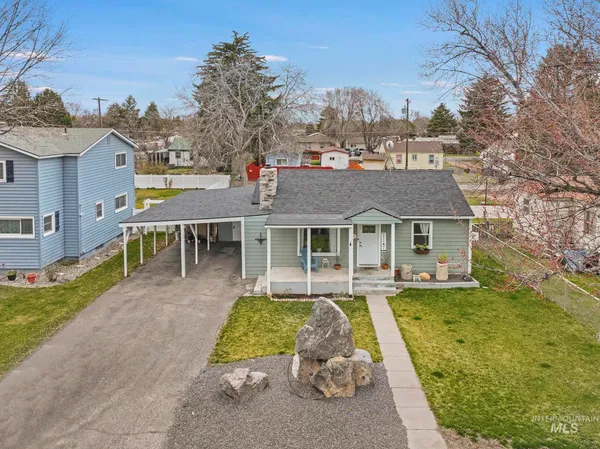 $269,900 | 1221 Nevada Street, Gooding, ID 83330