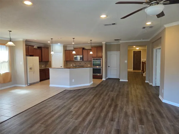 $3,200 | 19510 Dunlay Springs Drive, Cypress, TX 77433
