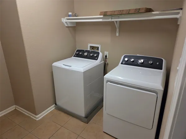 $3,200 | 19510 Dunlay Springs Drive, Cypress, TX 77433