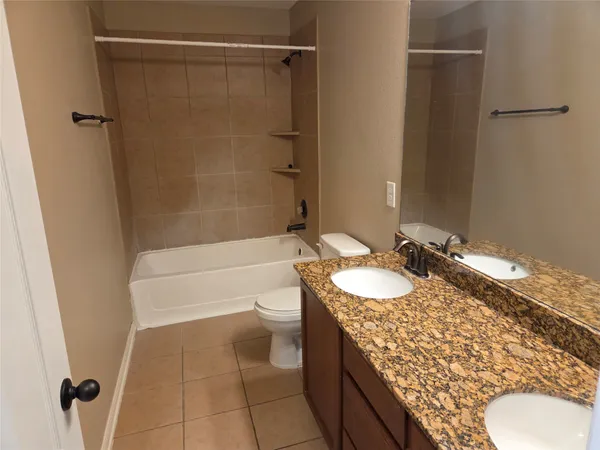 $3,200 | 19510 Dunlay Springs Drive, Cypress, TX 77433