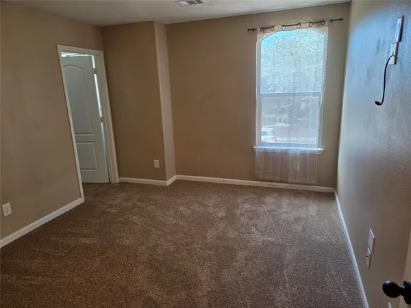 $3,200 | 19510 Dunlay Springs Drive, Cypress, TX 77433