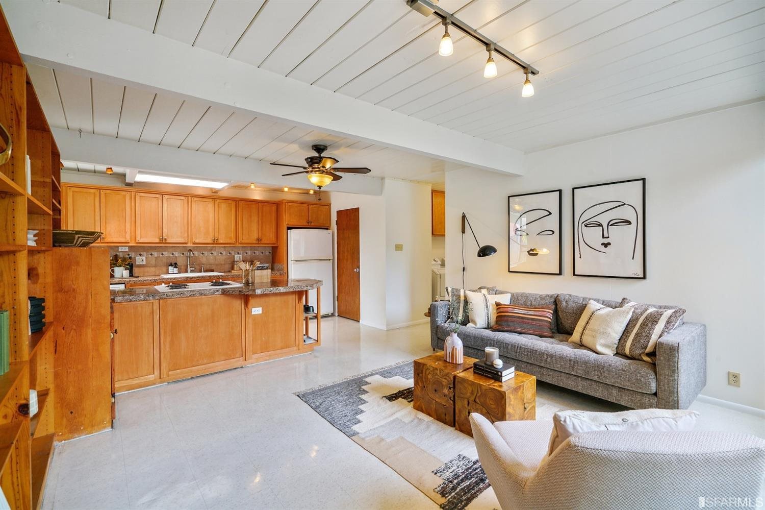 5877 Highwood Road Castro Valley, CA 94552 - Photo 24 of 52 Gallery Image 24