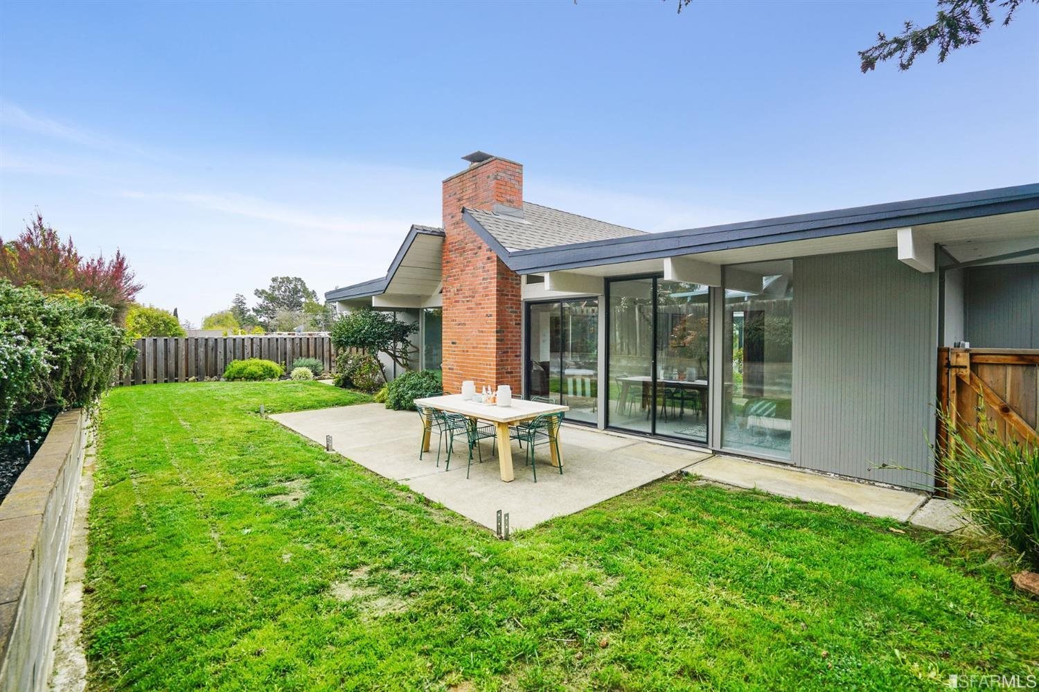 5877 Highwood Road Castro Valley, CA 94552 - Photo 49 of 52 Gallery Image 49