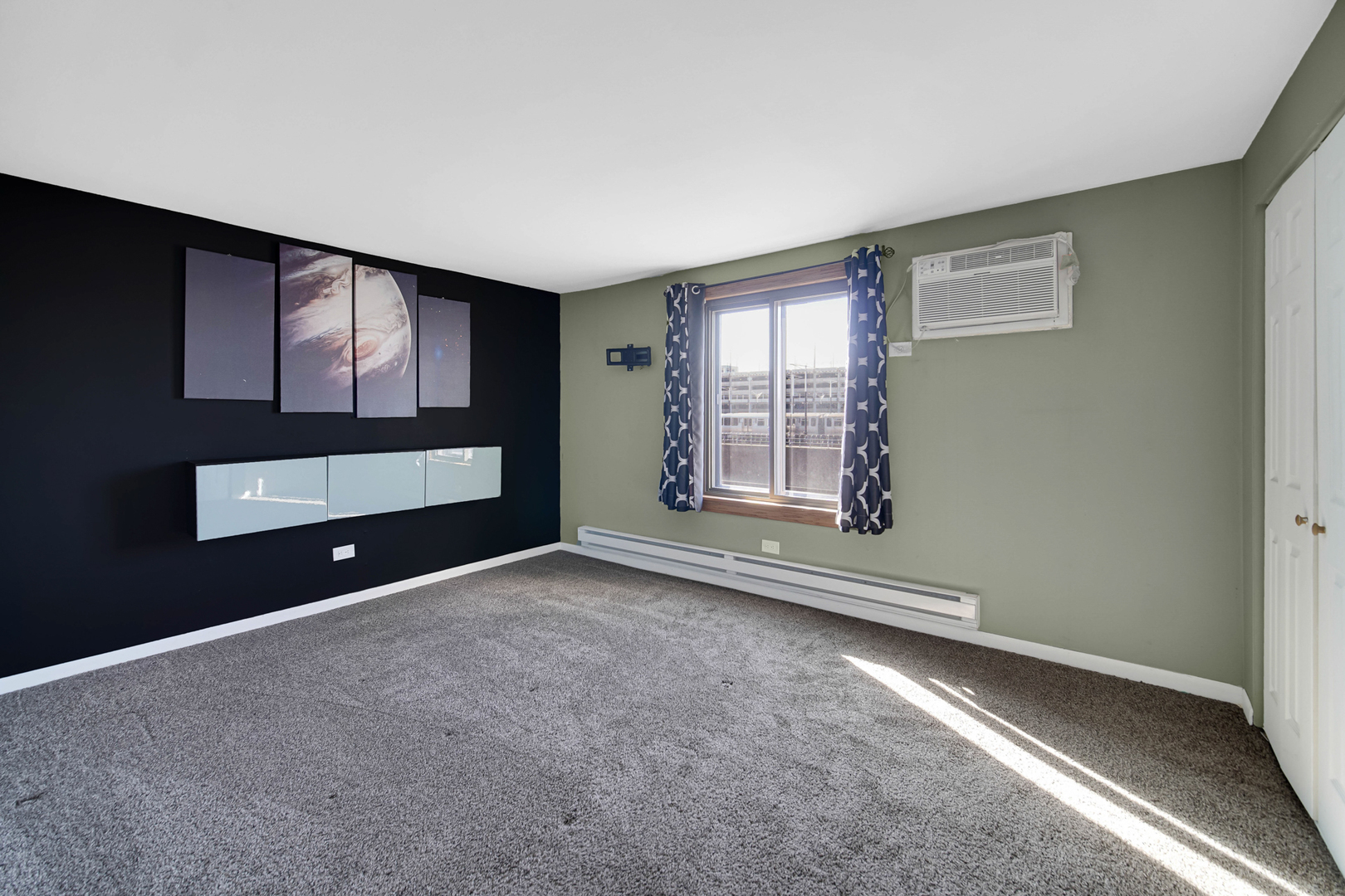4550 West 57th Street, Unit 2A1 Chicago, IL 60629 - Photo 12 of 13