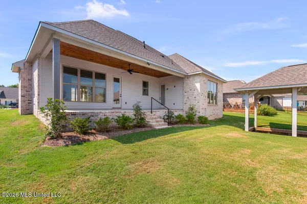 $649,500 | 2140 Herons Bay Circle, Madison, MS 39110