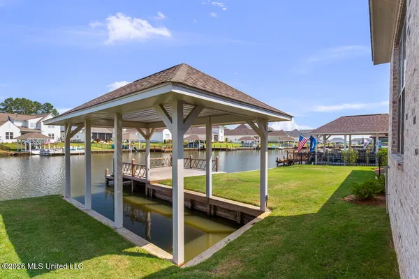 $649,500 | 2140 Herons Bay Circle, Madison, MS 39110