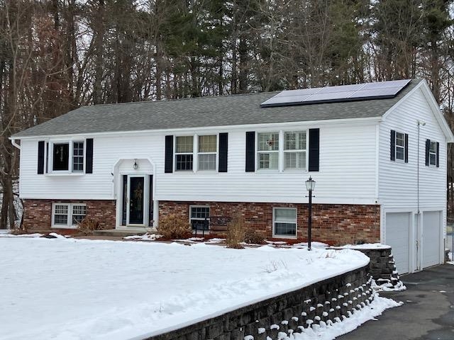 4 Blueberry Road Windham, NH 03087 - Photo 2 of 23