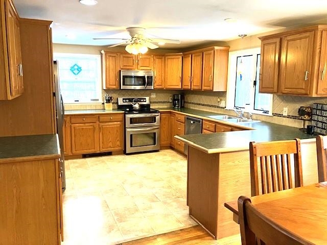 4 Blueberry Road Windham, NH 03087 - Photo 6 of 23