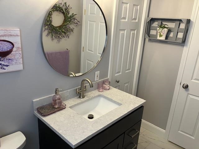 4 Blueberry Road Windham, NH 03087 - Photo 8 of 23