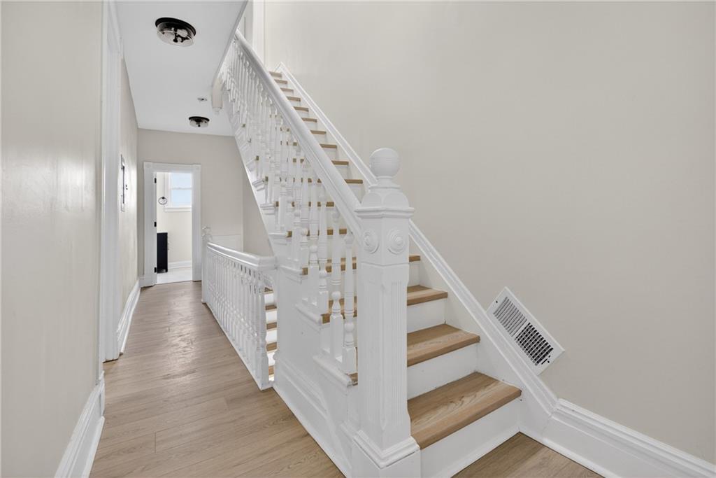 507 East End Avenue Pittsburgh, PA 15221 - Photo 18 of 30