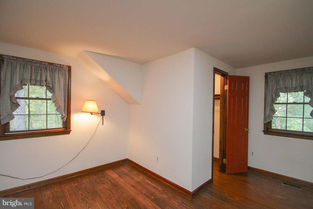 10162 Wesley Chapel Road Marshall, VA 20115 - Photo 21 of 30 Bedroom