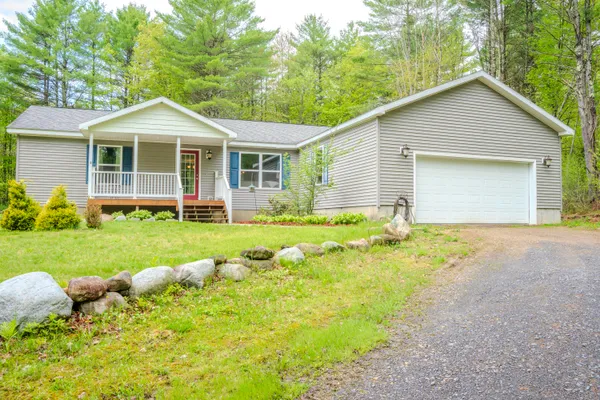 $370,000 | 17 Nolette Road, Willsboro, NY 12996