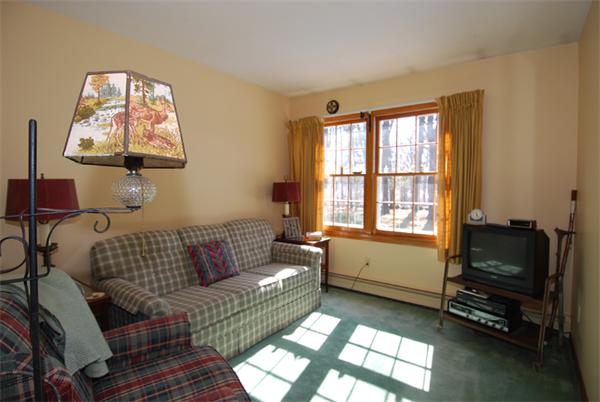 113 Pleasant Valley Road Amesbury, MA 01913 - Photo 15 of 22 Gallery Image 15