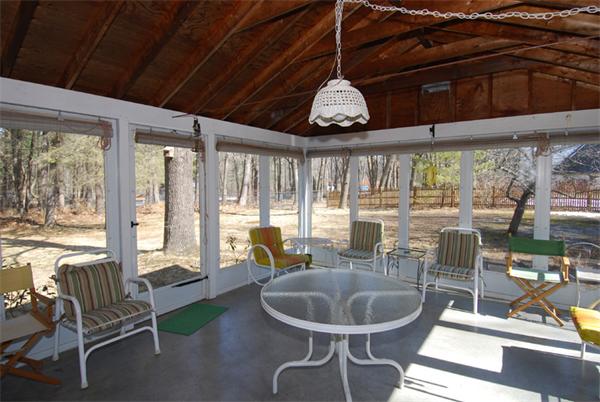 113 Pleasant Valley Road Amesbury, MA 01913 - Photo 18 of 22 Gallery Image 18