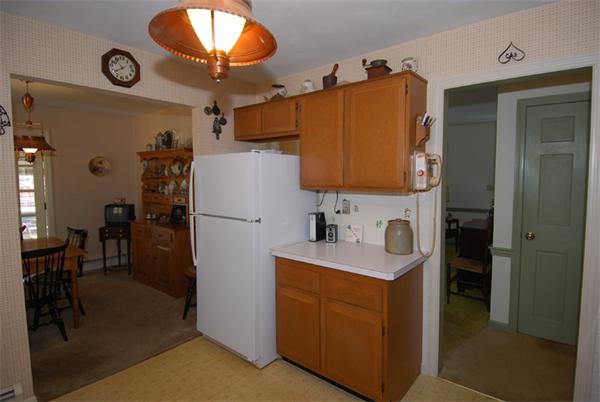 113 Pleasant Valley Road Amesbury, MA 01913 - Photo 6 of 22 Gallery Image 6