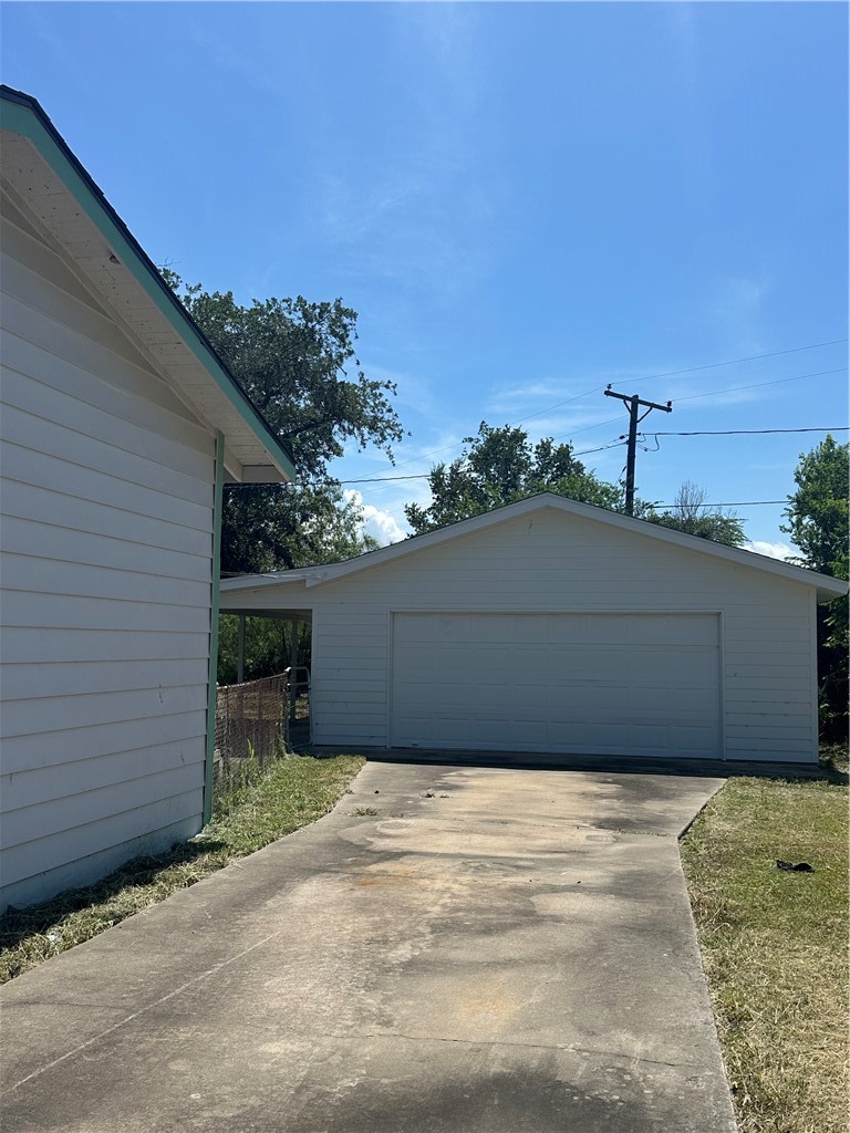 836 Hamilton Street Sinton, TX 78387 - Photo 10 of 12