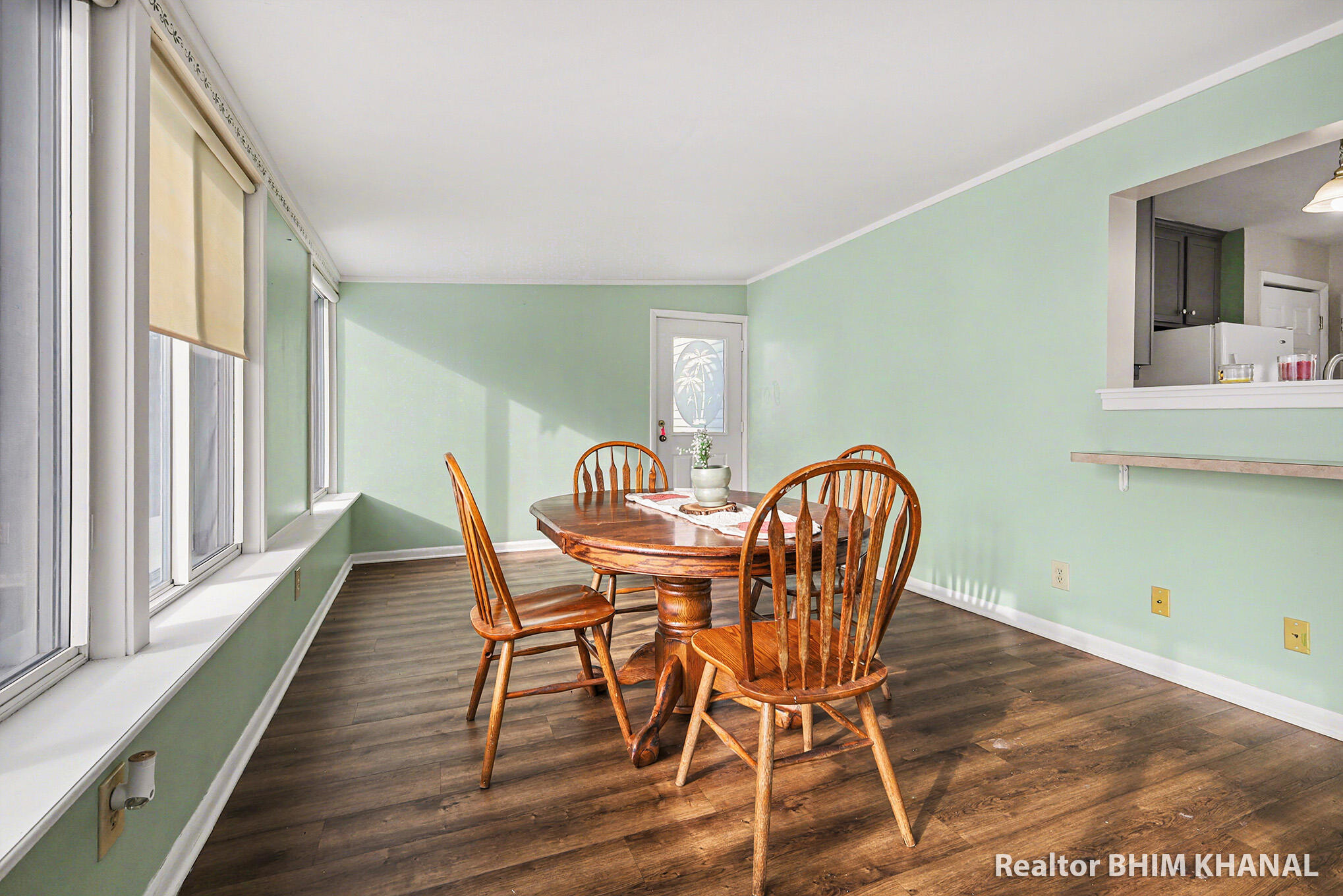 128 43rd Street Southwest Grand Rapids, MI 49548 - Photo 12 of 31 IMG_5767