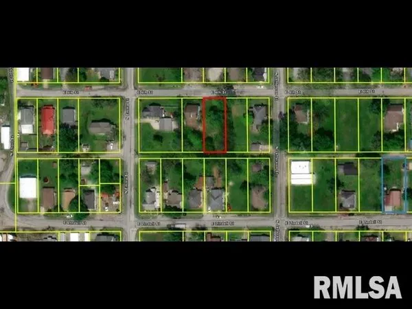 $3,500 | 210 East 4th Street, West Frankfort, IL 62896