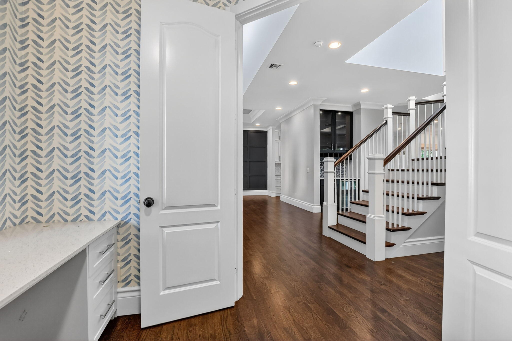 200 Northwest 10th Street Boca Raton, FL 33432 - Photo 27 of 83 31-web-or-mls-DSC_3105