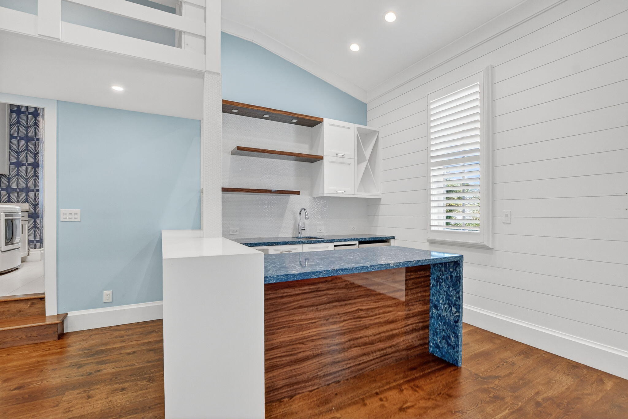 200 Northwest 10th Street Boca Raton, FL 33432 - Photo 65 of 83 70-web-or-mls-DSC_3348