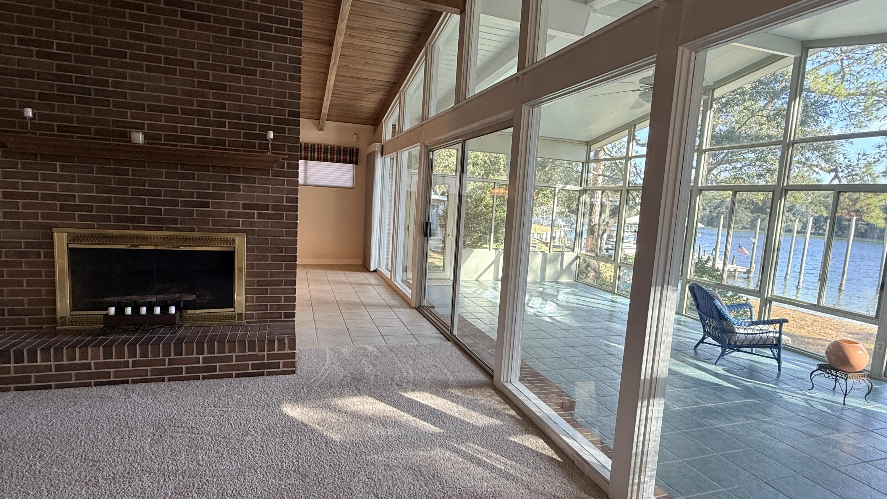 27 Poquito Road Shalimar, FL 32579 - Photo 5 of 12 greatroom+sunroom+diningroom