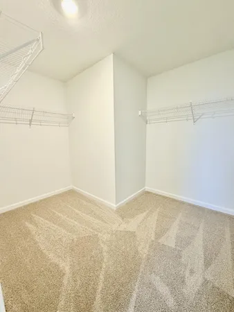 $2,400 | 586 Salisbury Circle, Fort Pierce, FL 34982
