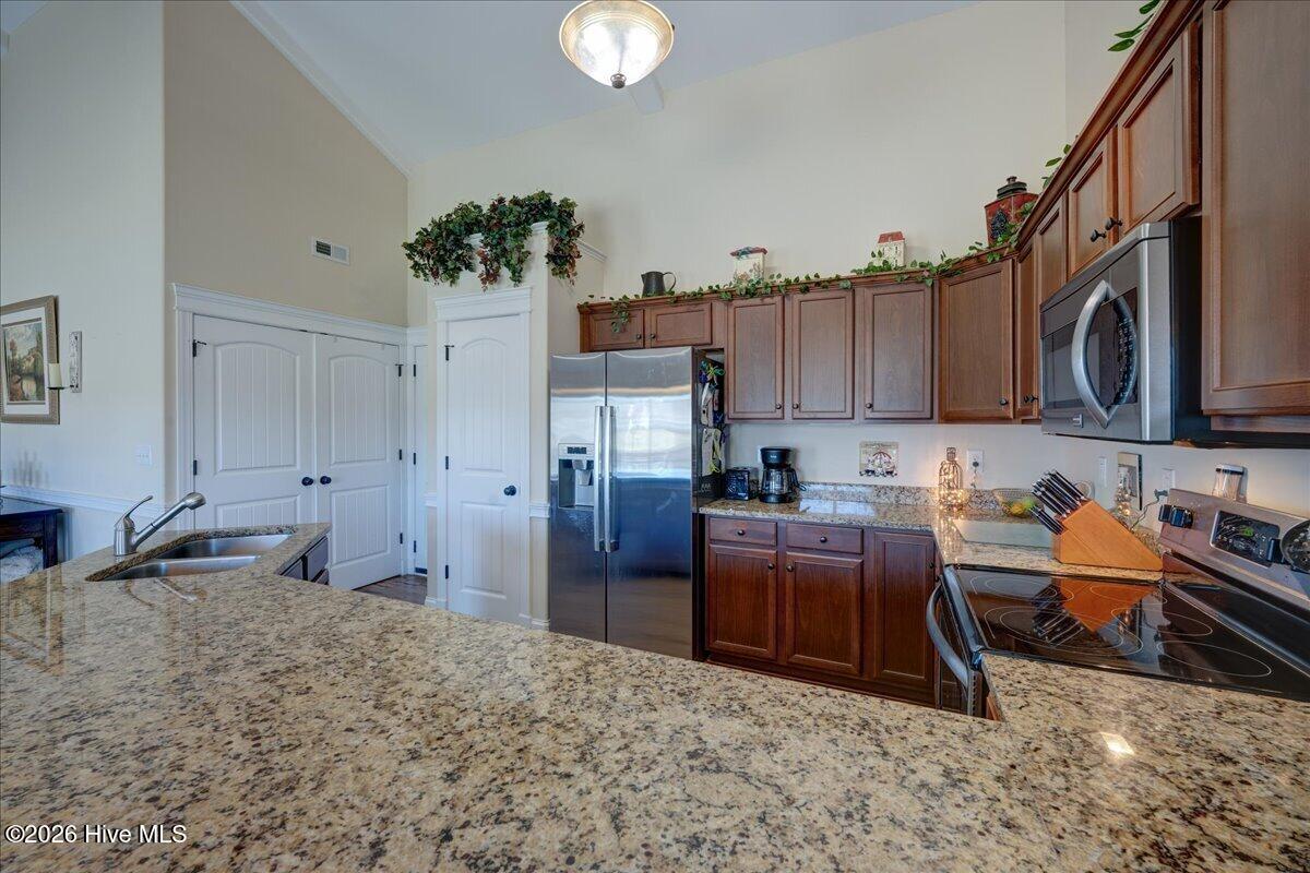 205 Antioch Lakes Road New Bern, NC 28560 - Photo 22 of 53 19