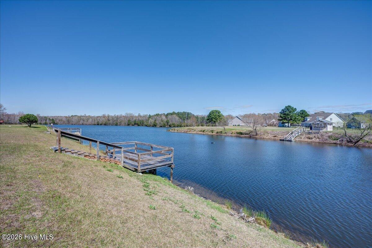 205 Antioch Lakes Road New Bern, NC 28560 - Photo 7 of 53 4