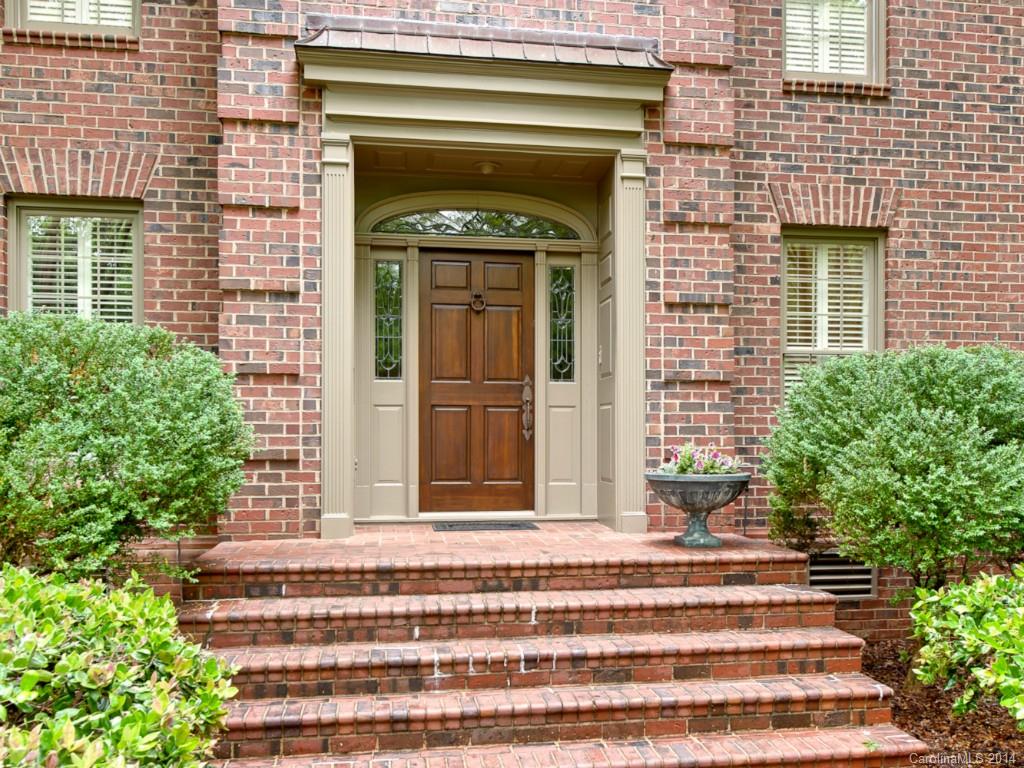 4817 Hardison Road Charlotte, NC 28226 - Photo 3 of 24 Gallery Image 3