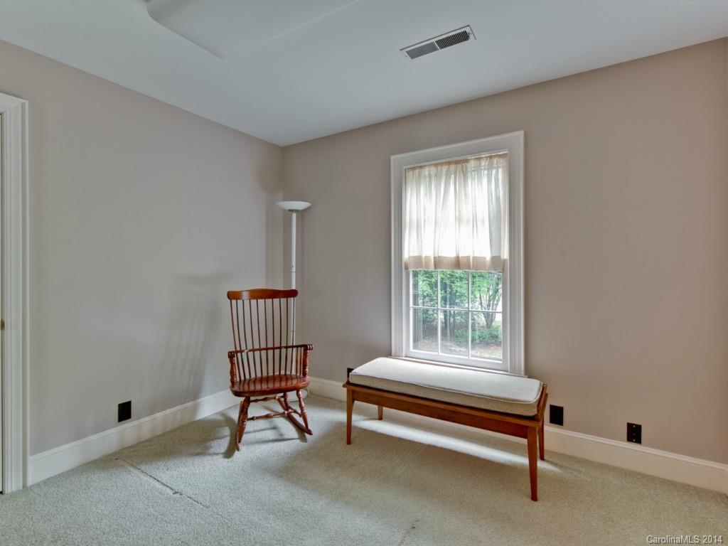 4817 Hardison Road Charlotte, NC 28226 - Photo 21 of 24 Gallery Image 21