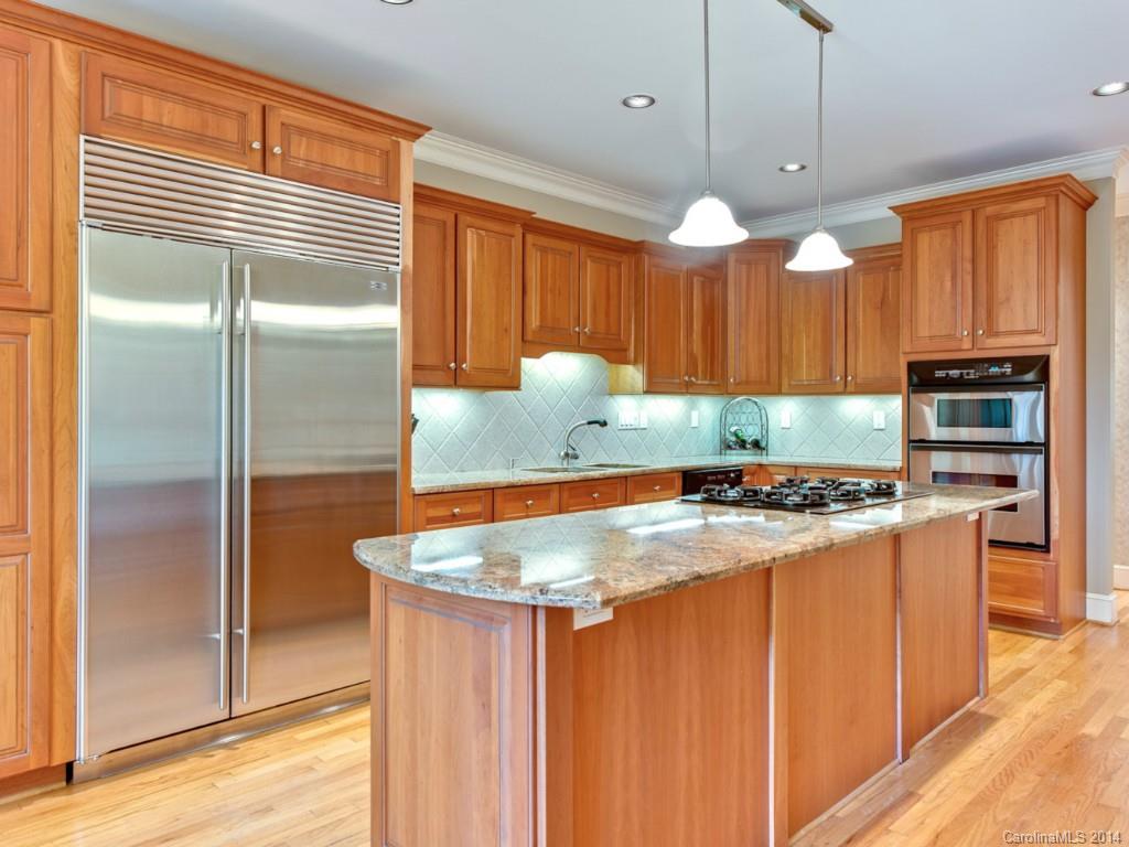 4817 Hardison Road Charlotte, NC 28226 - Photo 10 of 24 Gallery Image 10