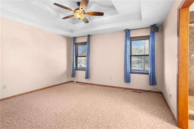 $330,000 | 2421 Northwest Leann Drive, Blue Springs, MO 64014