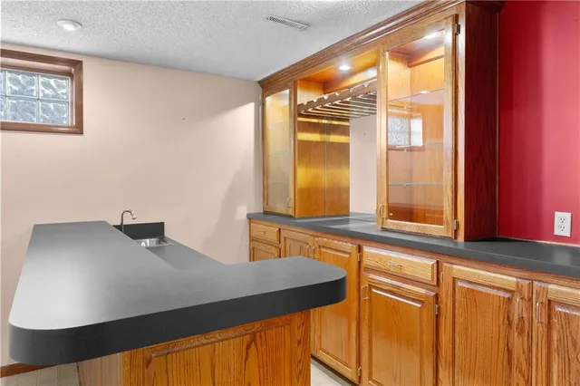 $330,000 | 2421 Northwest Leann Drive, Blue Springs, MO 64014