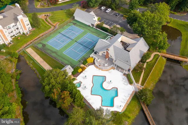 $385,000 | 11550 Savannah Drive, Fredericksburg, VA 22407