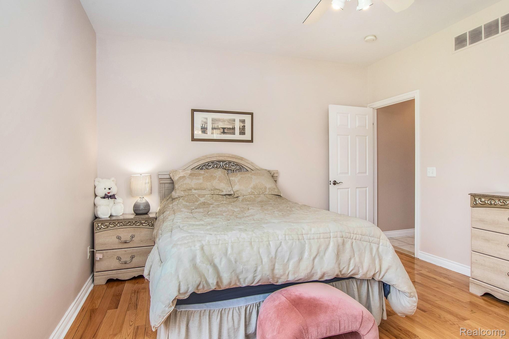 8715 35 Mile Road Romeo, MI 48065 - Photo 22 of 48 22 Bedroom.jpg