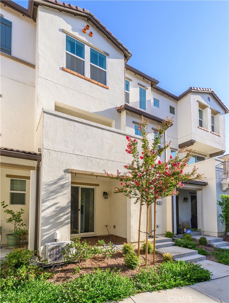 603 Shadowbrook Lake Forest, CA 92610 - Photo 4 of 60 front view of house with a yard