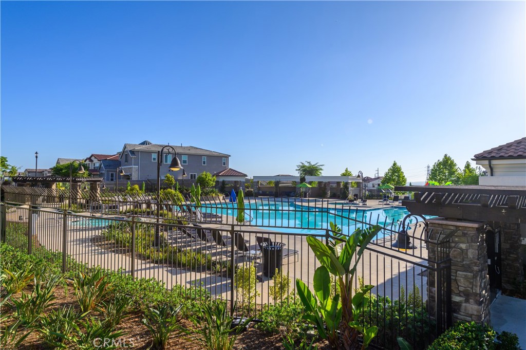 603 Shadowbrook Lake Forest, CA 92610 - Photo 48 of 60 a view of a balcony and a garden