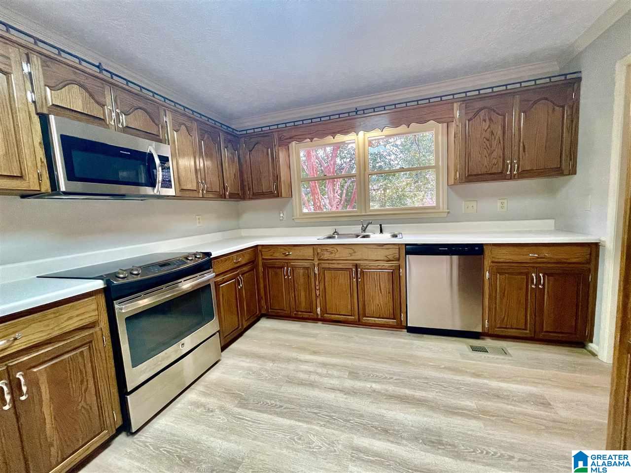 1222 Woodmont Road Anniston, AL 36207 - Photo 13 of 50