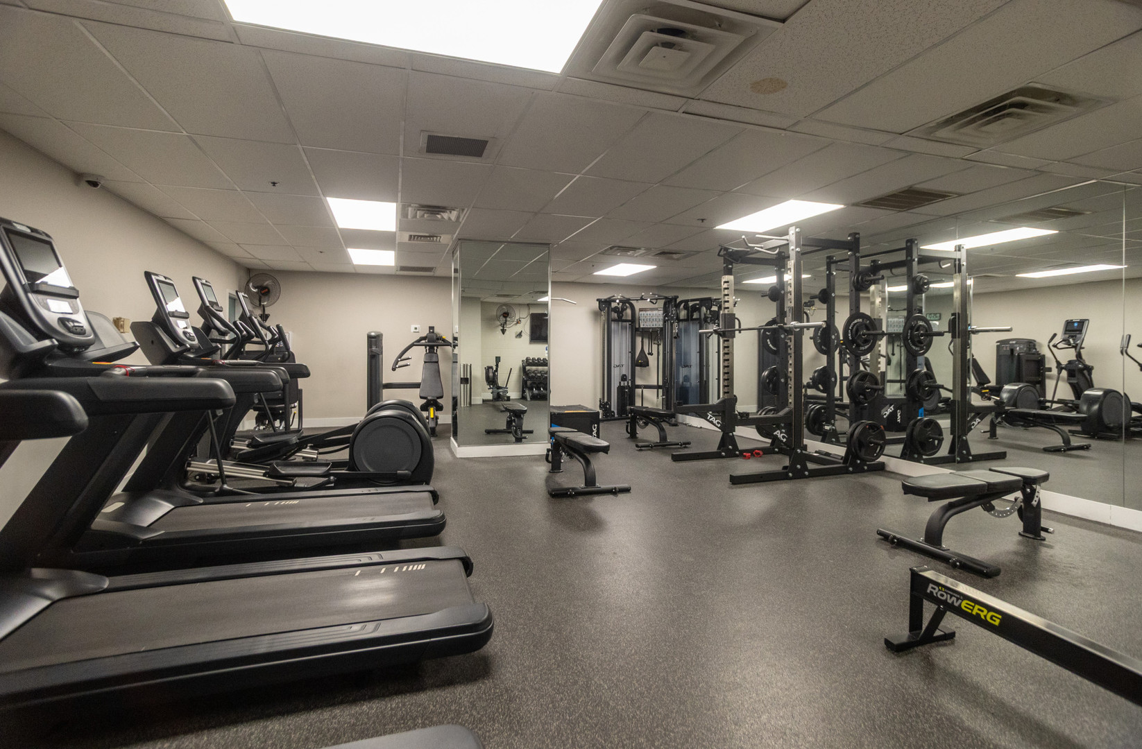 40 East 9th Street, Unit 1313 Chicago, IL 60605 - Photo 10 of 10