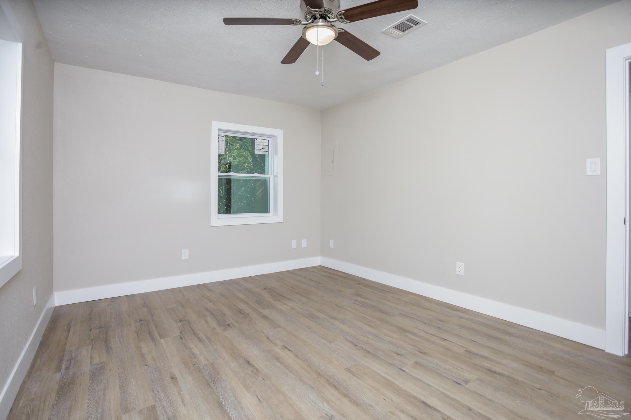 219 Alton Road Pensacola, FL 32507 - Photo 16 of 23 Gallery Image 16