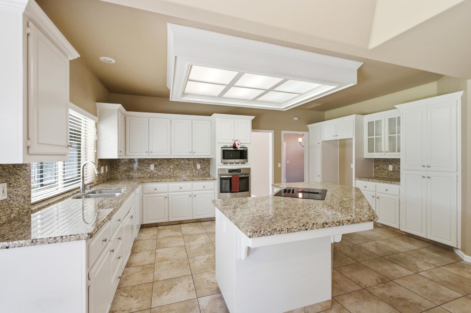 6542 North Rafael Avenue Fresno, CA 93711 - Photo 17 of 66