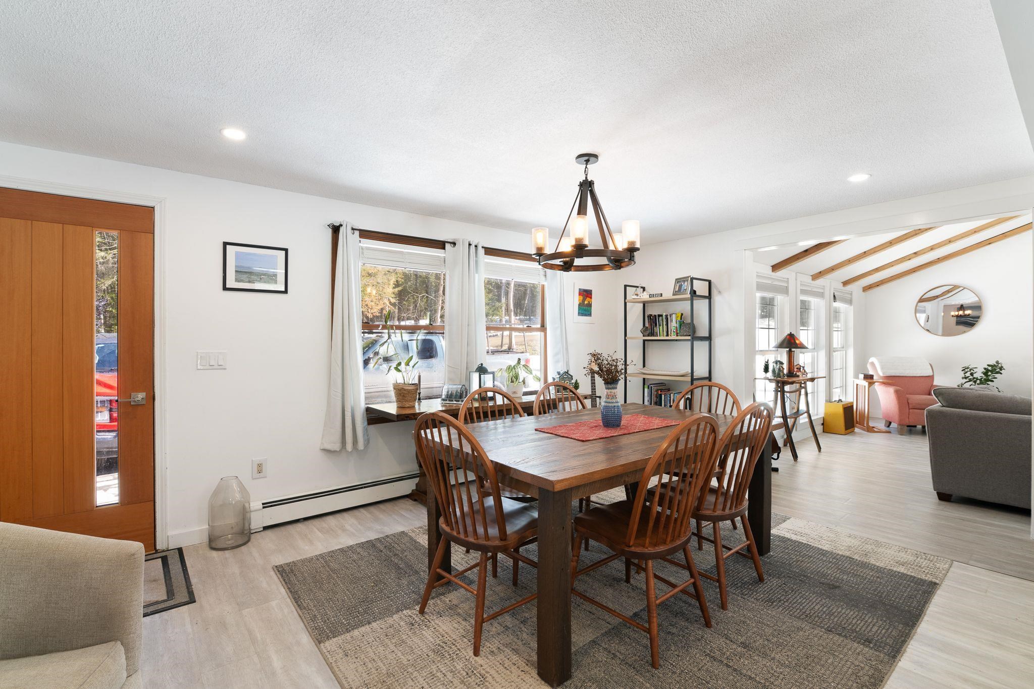 175 Sak Road Vernon, VT 05354 - Photo 9 of 20