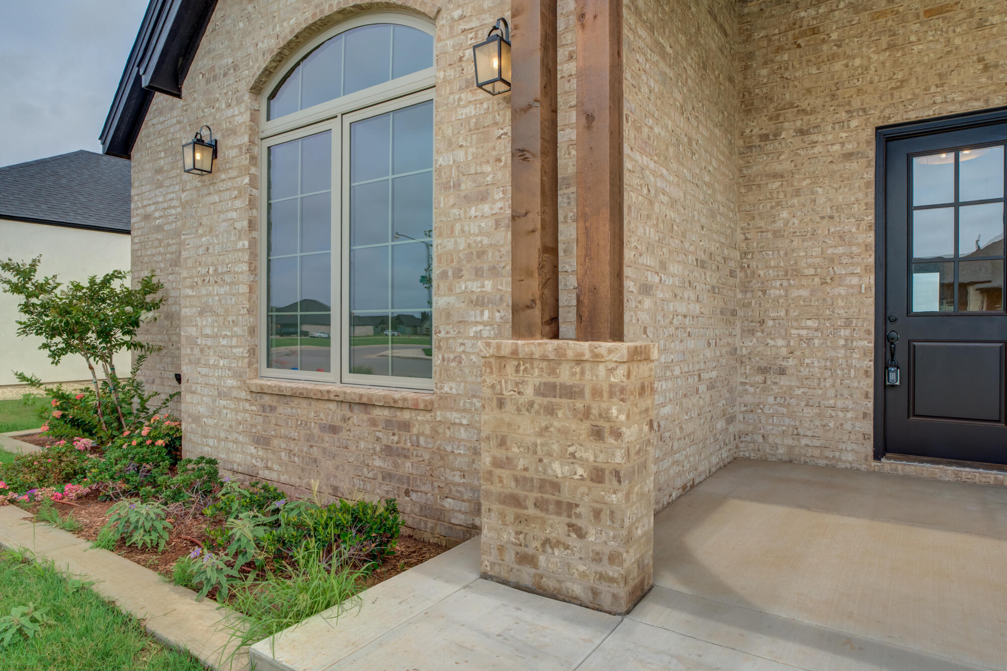 3422 141st Street Lubbock, TX 79423 - Photo 6 of 55 3422-141st-St_Lubbock-TX_47