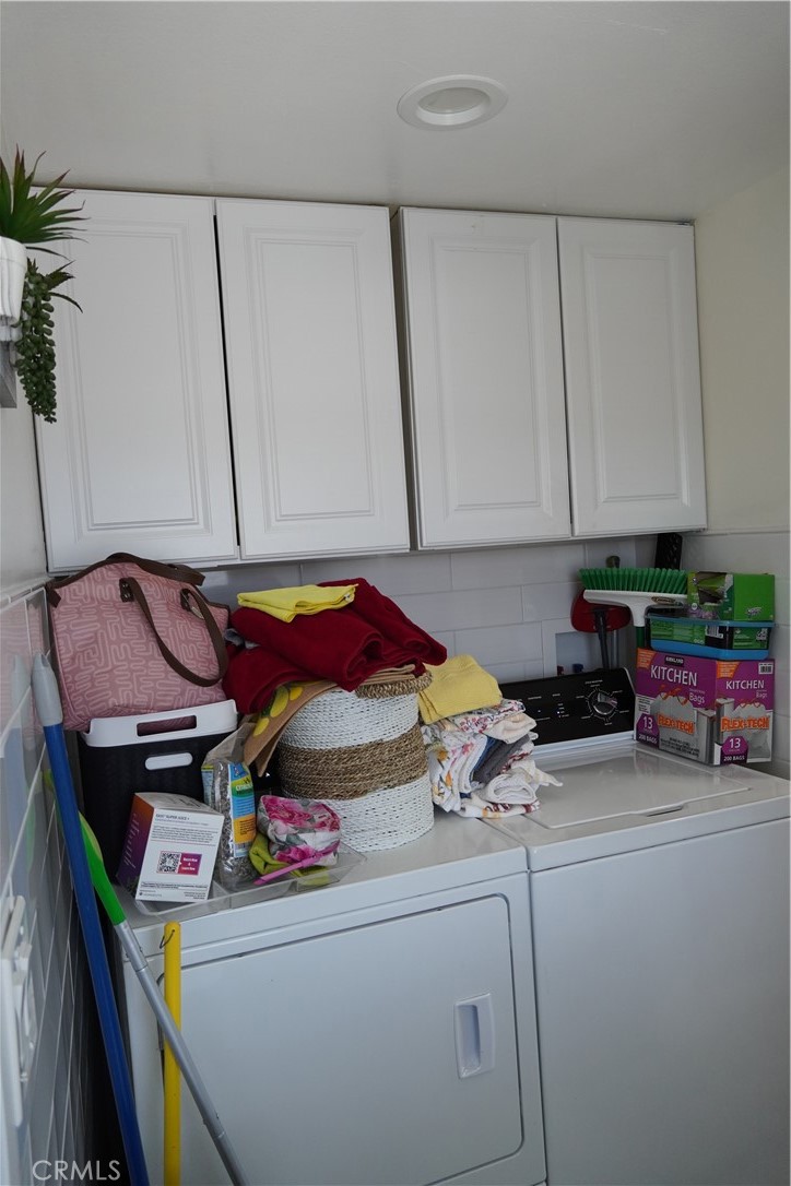 2454 Beacon Street Fullerton, CA 92835 - Photo 39 of 53 a utility room with dryer and washer