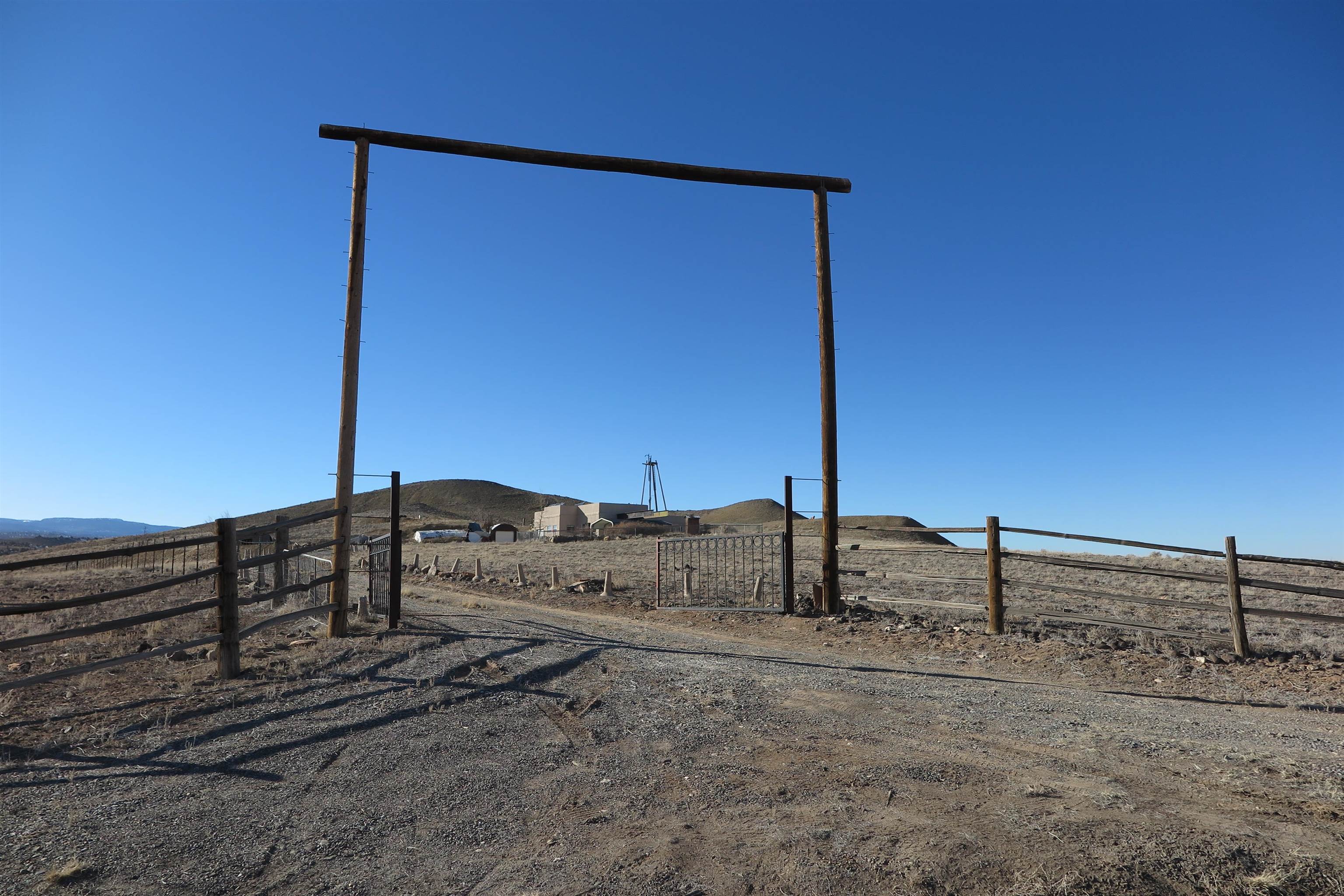 950 Siminoe Road Whitewater, CO 81527 - Photo 3 of 40 Gated entry