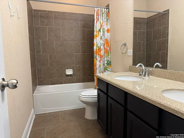 $2,398 | 517 Whittmen Avenue, Schertz, TX 78108