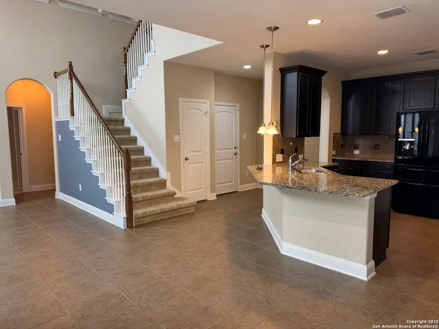 $2,398 | 517 Whittmen Avenue, Schertz, TX 78108