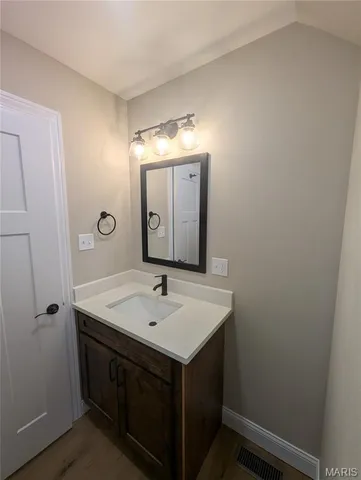 $279,900 | 10054 Yellowstone Drive, Cadet, MO 63630