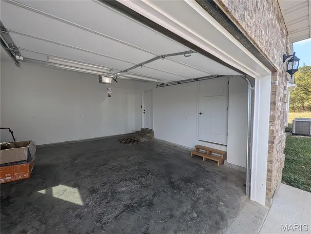 $279,900 | 10054 Yellowstone Drive, Cadet, MO 63630